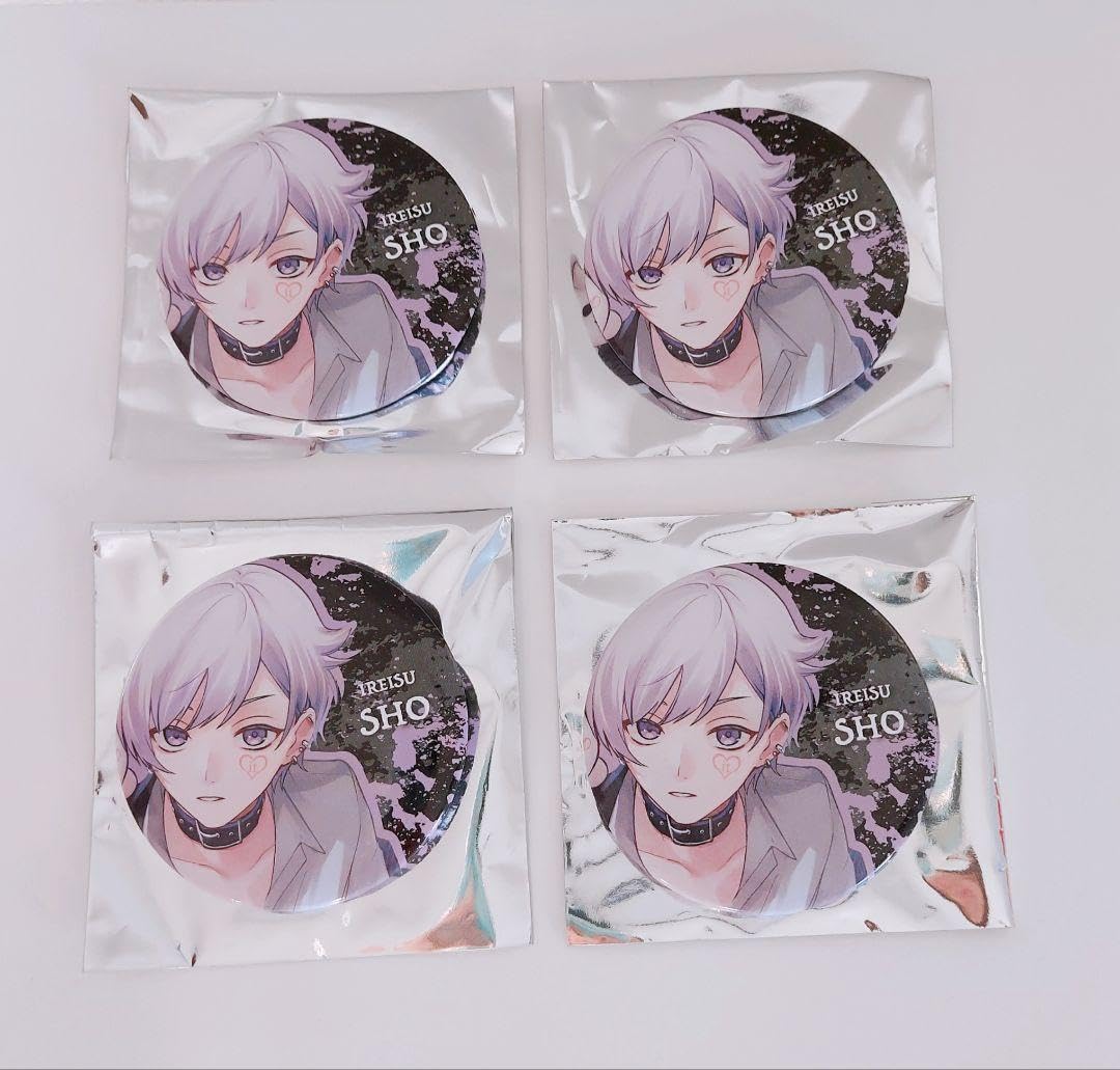 Amazon.co.jp: いれいす 初兎 Paparazzi 缶バッジ BCHDX : おもちゃ